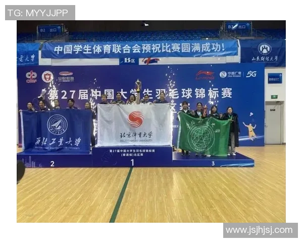 武汉羽毛球队在世界杯上的默契配合展现团队精神与竞技实力